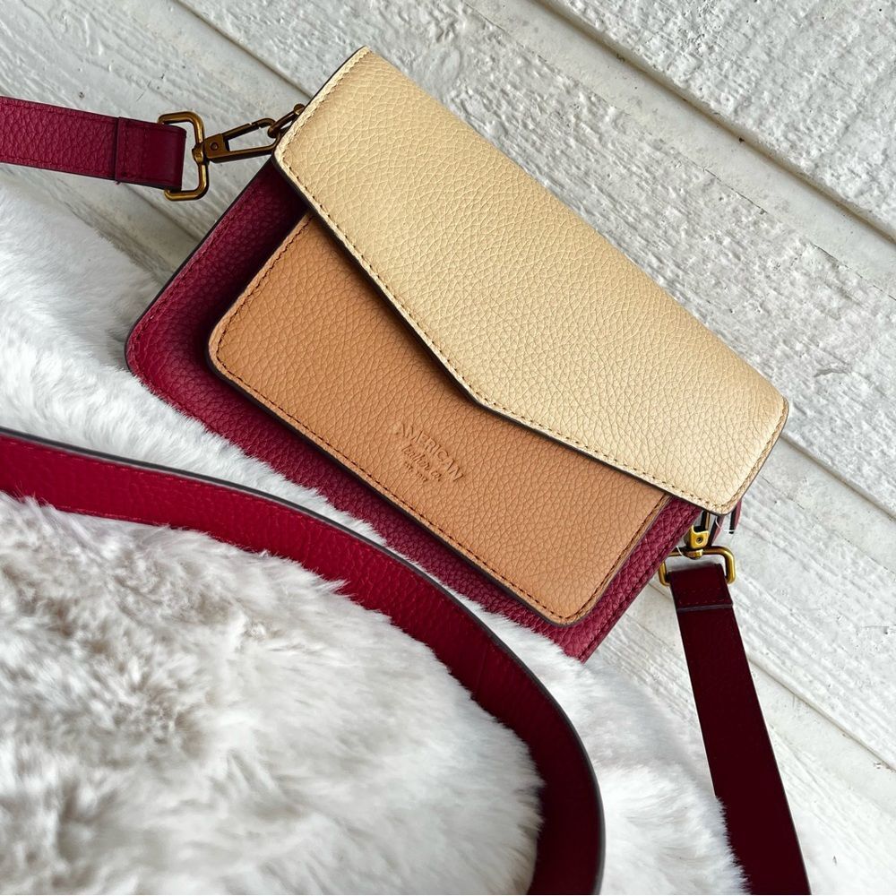 AMERICAN LEATHER CO. Troy Colorblock Red Accordion Flap Crossbody